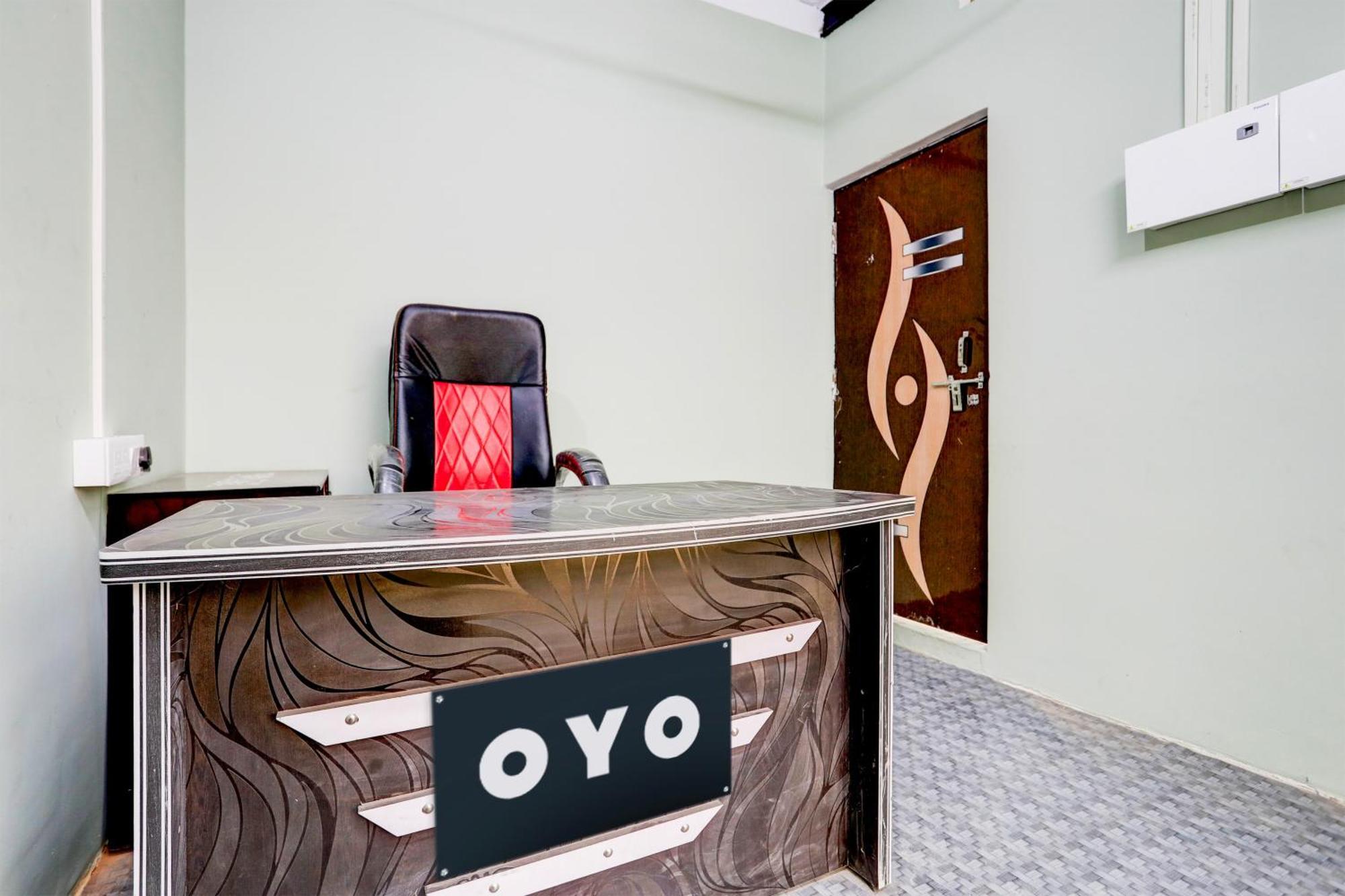 Hotel O V.K. Hotel Prayagraj Esterno foto